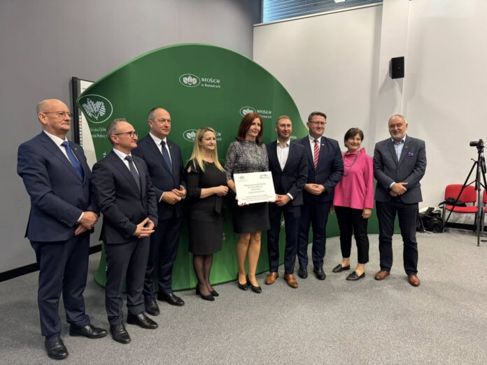 556116978_808563745203426_4953133703214229959_n