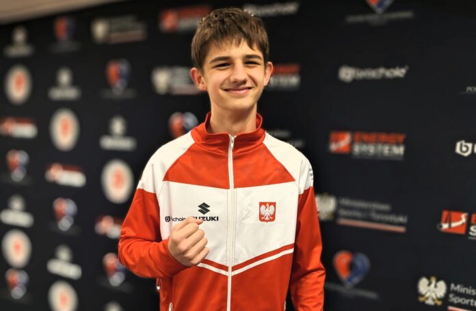 560590761_810003605068736_6833393363418476925_n