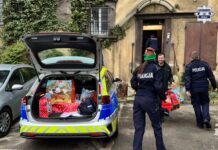 Gliwice: Policjanci spełniają dziecięce marzenia