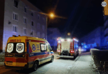 Pyskowice: Policjanci jako pierwsi na miejscu pożaru – uratowali mężczyznę i ewakuowali 21 osób