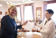 Powiat Gliwicki: Wakacyjny sprawdzian dla pedagogów. Awans zawodowy w Powiecie Gliwickim