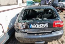 Rzeczyce: Pijany kierowca zdemolował 10 aut na plaży. Miał zakaz prowadzenia pojazdów