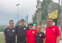 Knurów: Przełomowy moment dla knurowskiego sportu! Seniorzy APN zadebiutowali przed własną publicznością