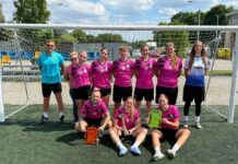 Knurów: 🏆 MTS Knurów triumfuje w Tychach! Dziewczyny z pucharem za 1. miejsce 💛🖤