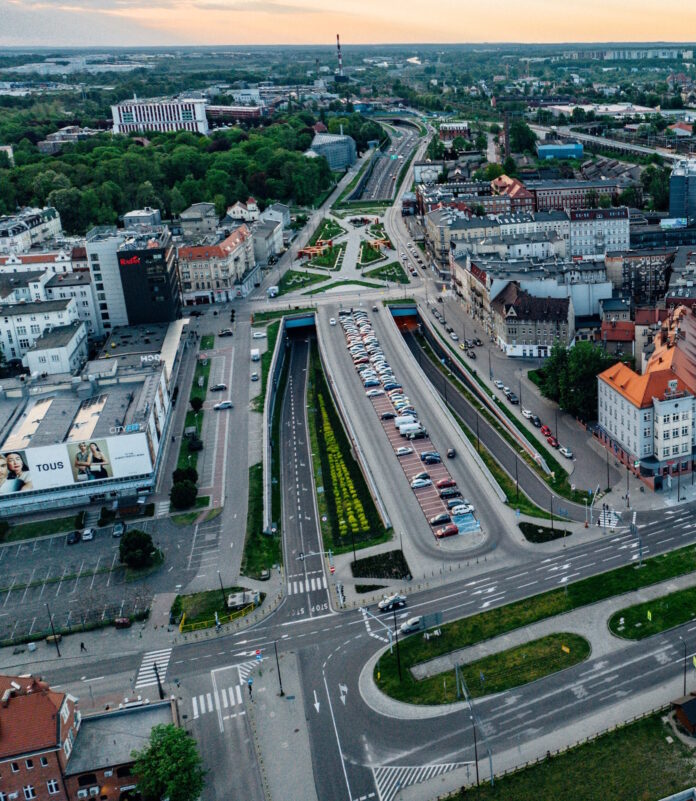 plac_piastow 32 Mosquidron DJI_0094_0