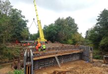 Gliwice: Nowy most nad Kłodnicą w Sośnicy – raport z placu budowy